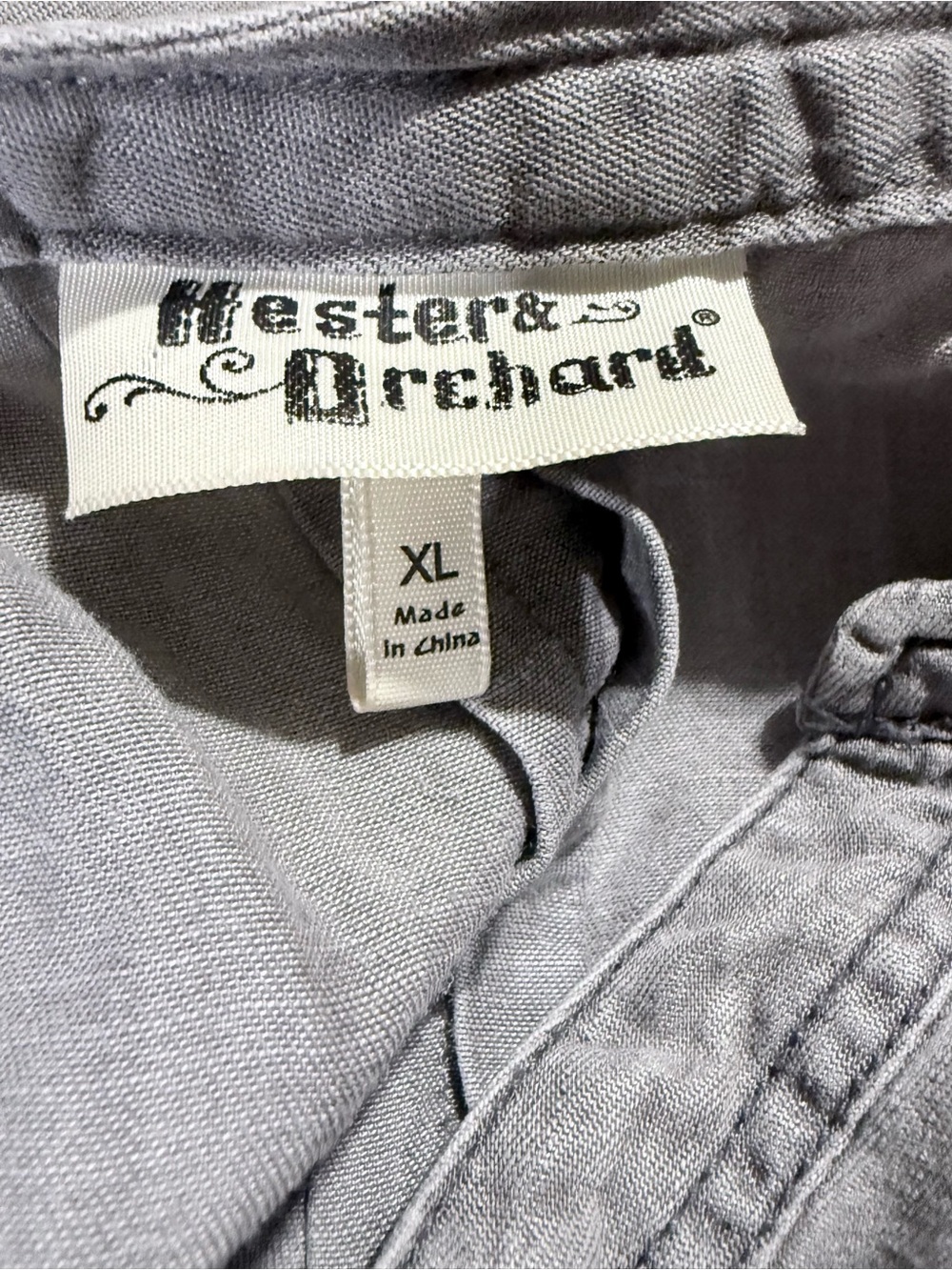 Light Gray Frayed-Hem Long-Sleeve Tunic Blouse - Picture 4 of 9